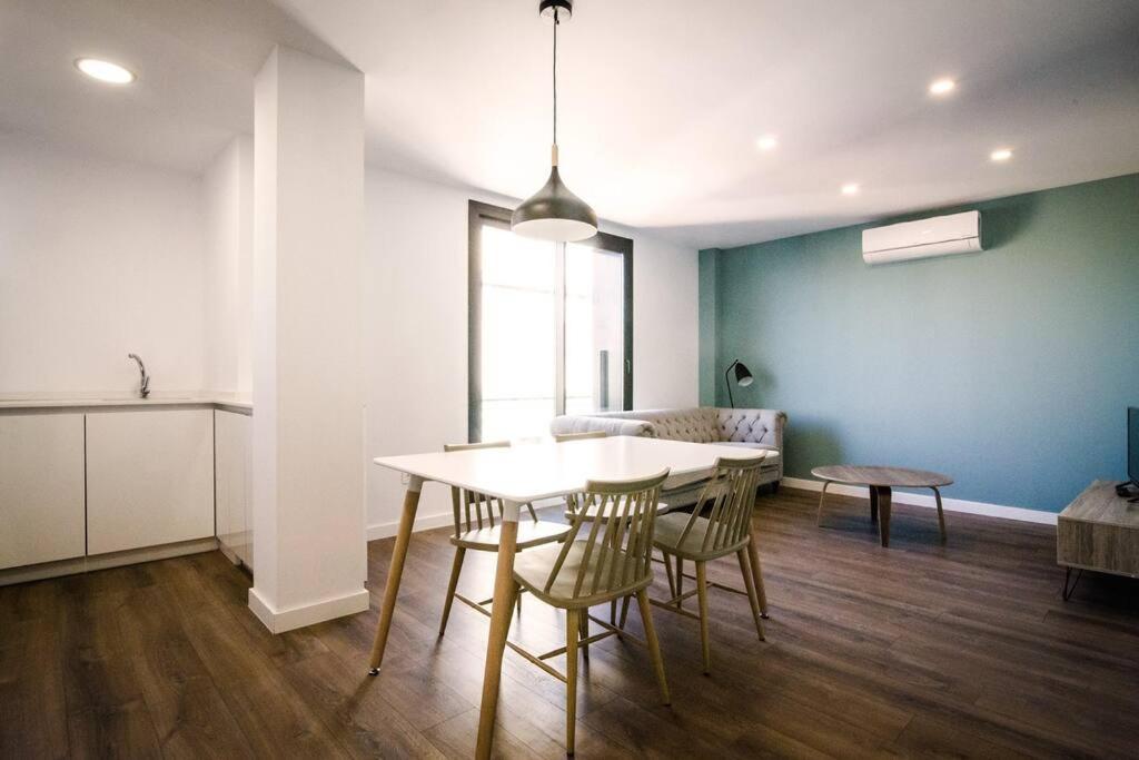 4-1 Apartamento De Diseno En El Centro De Reus Apartment Exterior photo